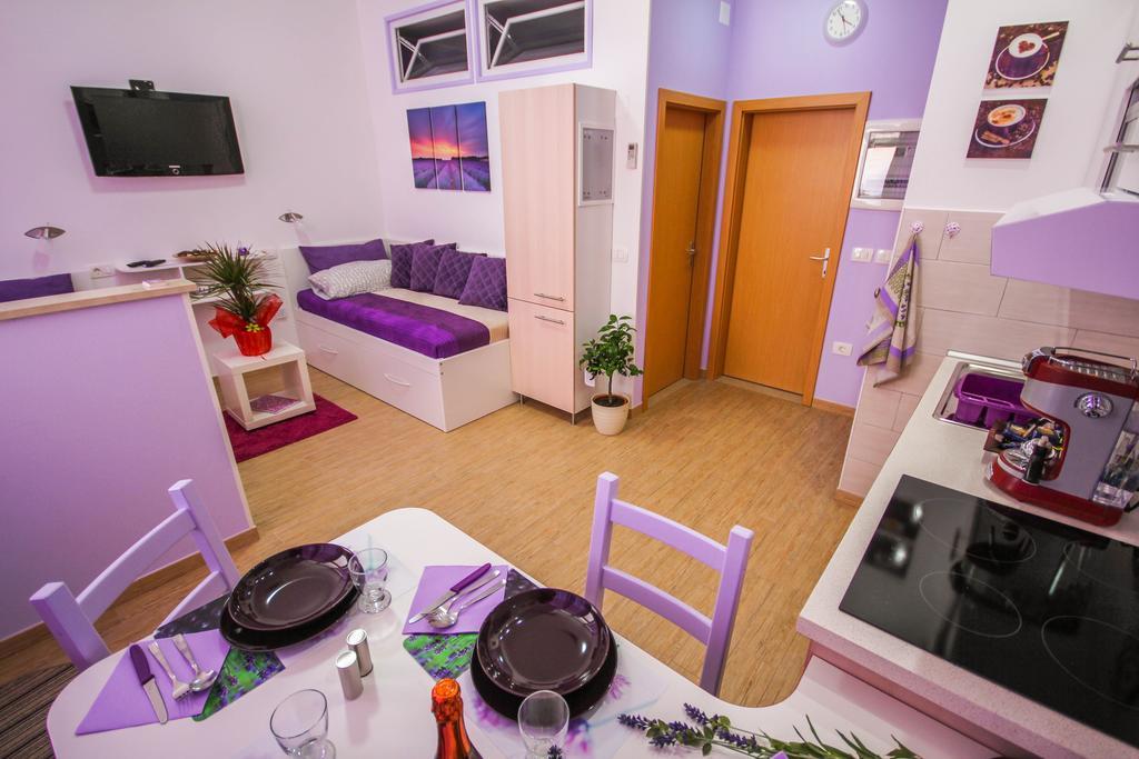 Apartments Lavanda & Cappuccino Portorož Zimmer foto