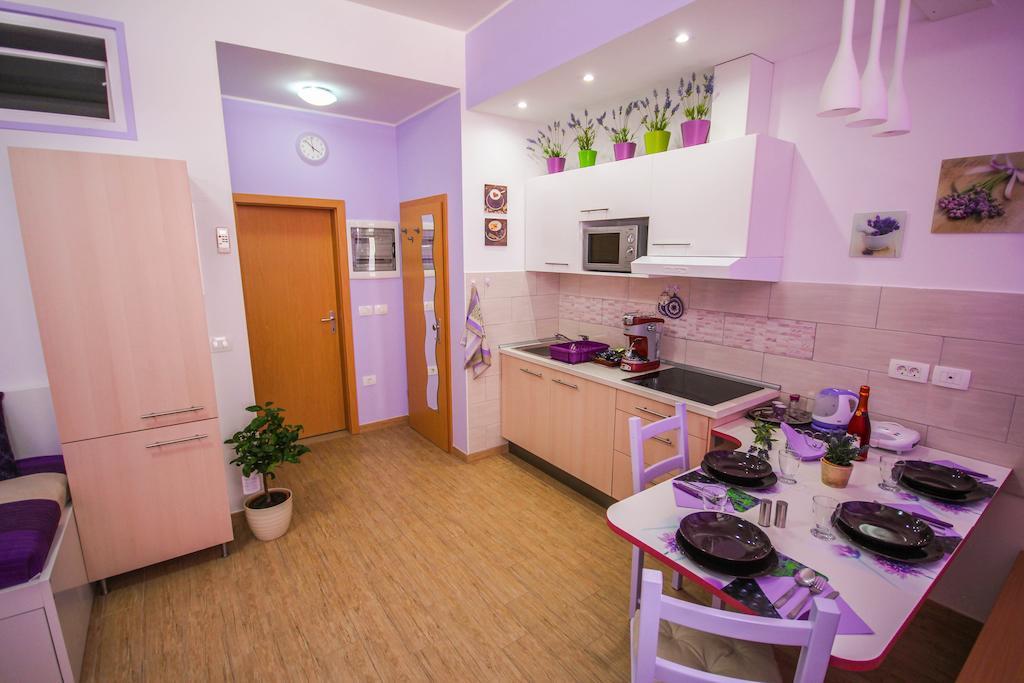 Apartments Lavanda & Cappuccino Portorož Zimmer foto